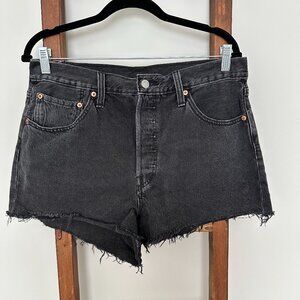 Levi's Black Jean Shorts | W32